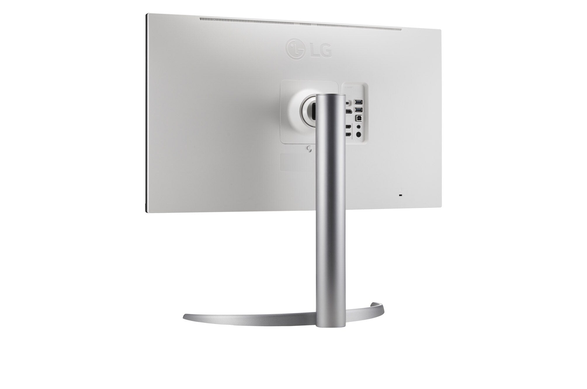 LG 27” UHD 4K IPS DISPLAY WITH 2000:1 CONTRAST RATIO