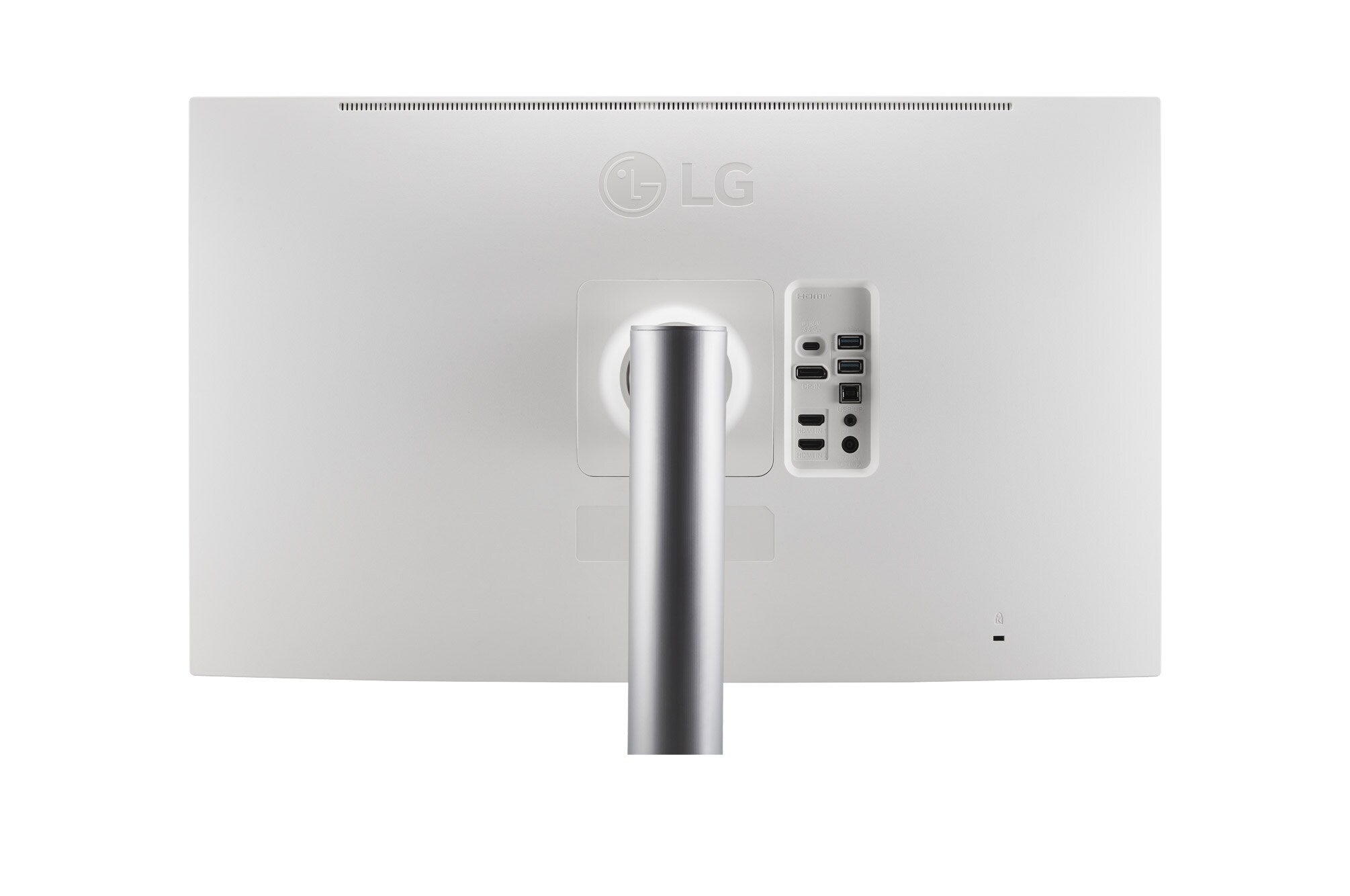 LG 27” UHD 4K IPS DISPLAY WITH 2000:1 CONTRAST RATIO
